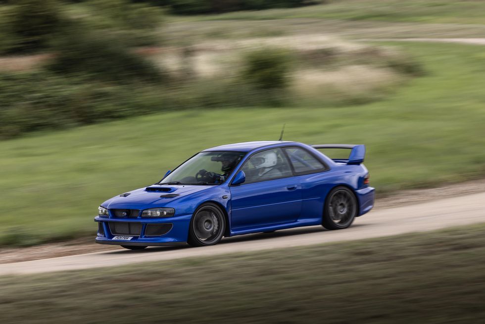 View Photos of the Subaru Prodrive P25